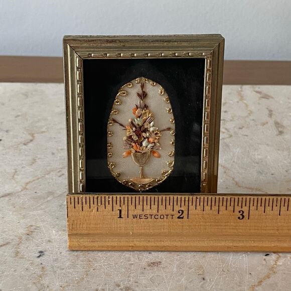Vintage Miniature Framed Dried Flower Art Bouquet Gold Frame Victorian Romantic - Picture 4 of 9